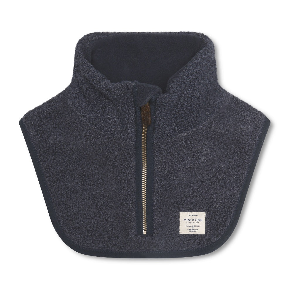 MATAKTON teddyfleece halsedisse. GRS