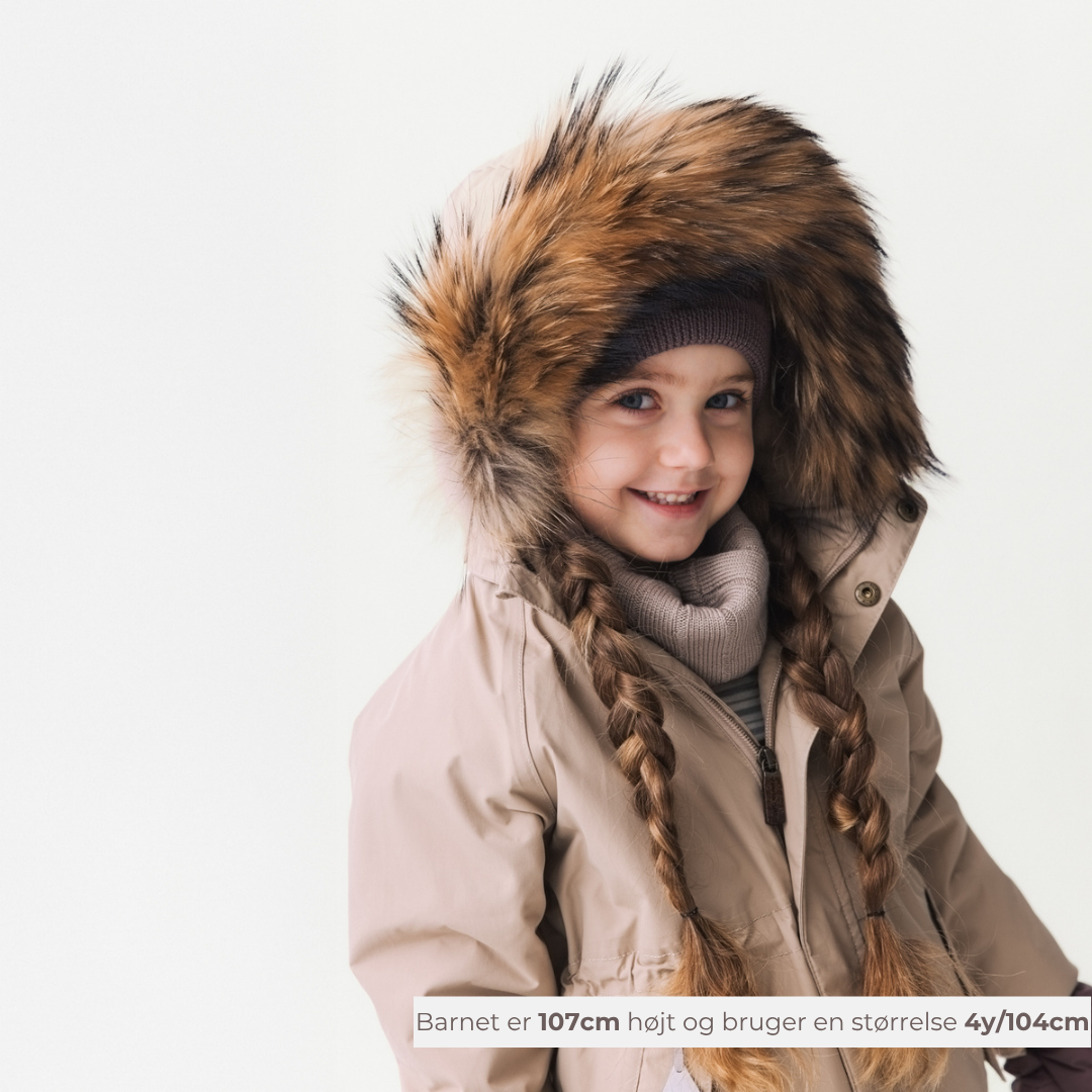 MATVIKANIA fleeceforet vinterjakke med pels. GRS