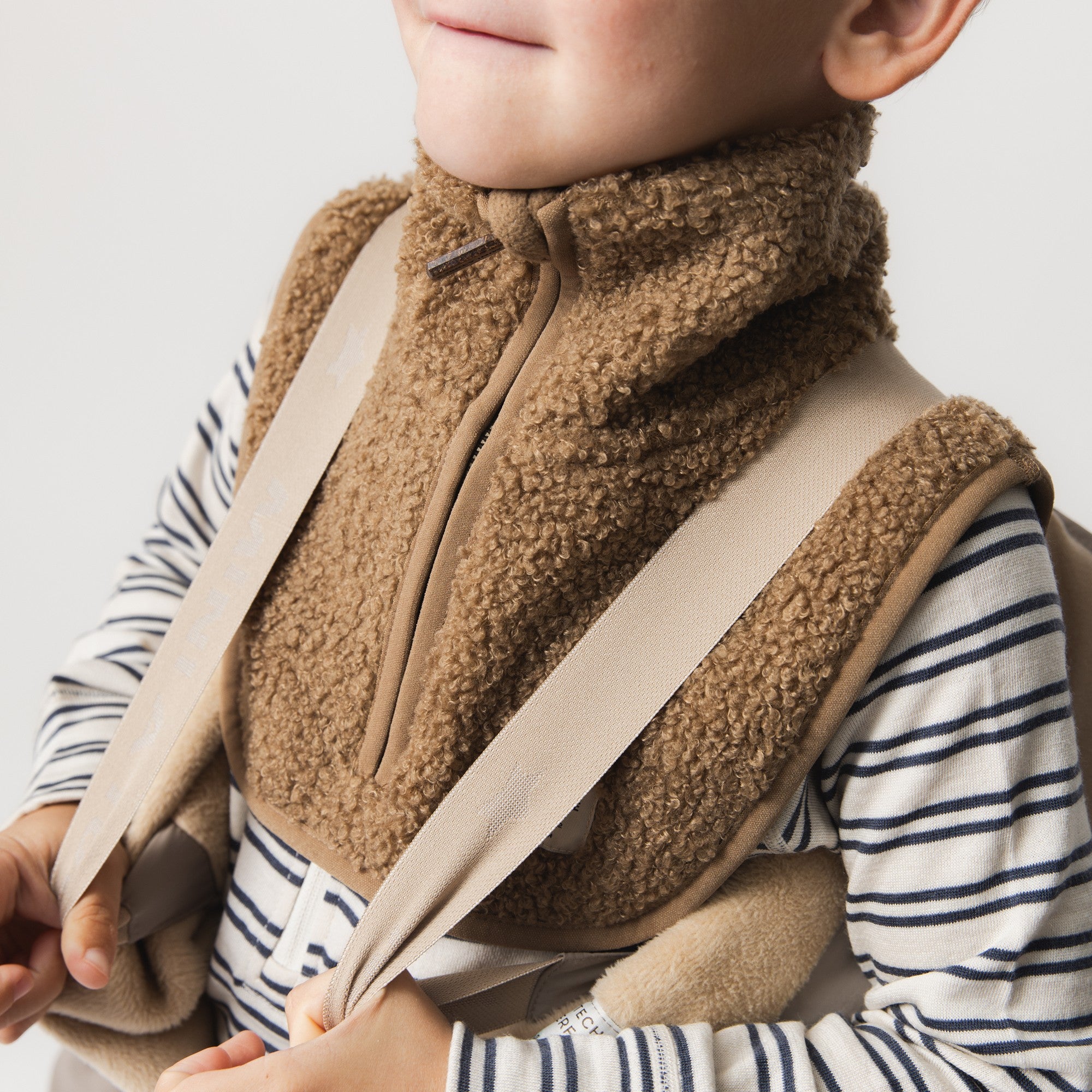 MATAKTON teddyfleece halsedisse. GRS